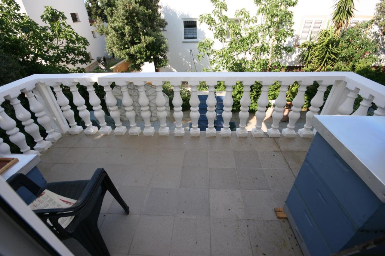 Apartments With A Parking Space Mandre, Pag - 6405 Kolan Zewnętrze zdjęcie